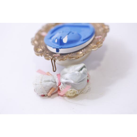 1960s, Liddle Kiddles, Larky, Lucky Locket, Mini Doll, Mattel, ~ 250929-WH 766 - Picture 4 of 4